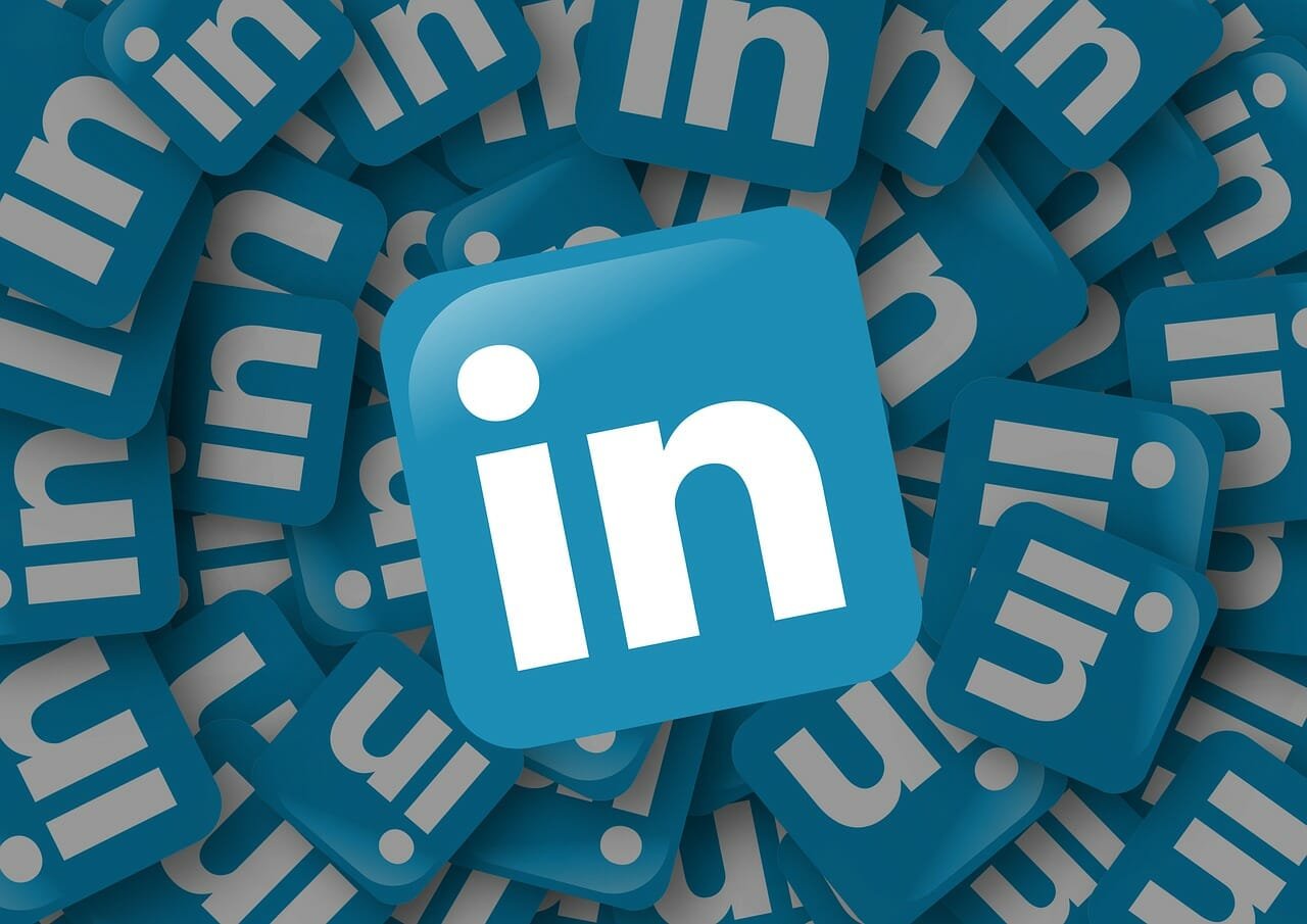 Unlocking LinkedIn: 8 Books to Optimize Your Profile #Unlocking #LinkedIn #Books #Optimize #Profile