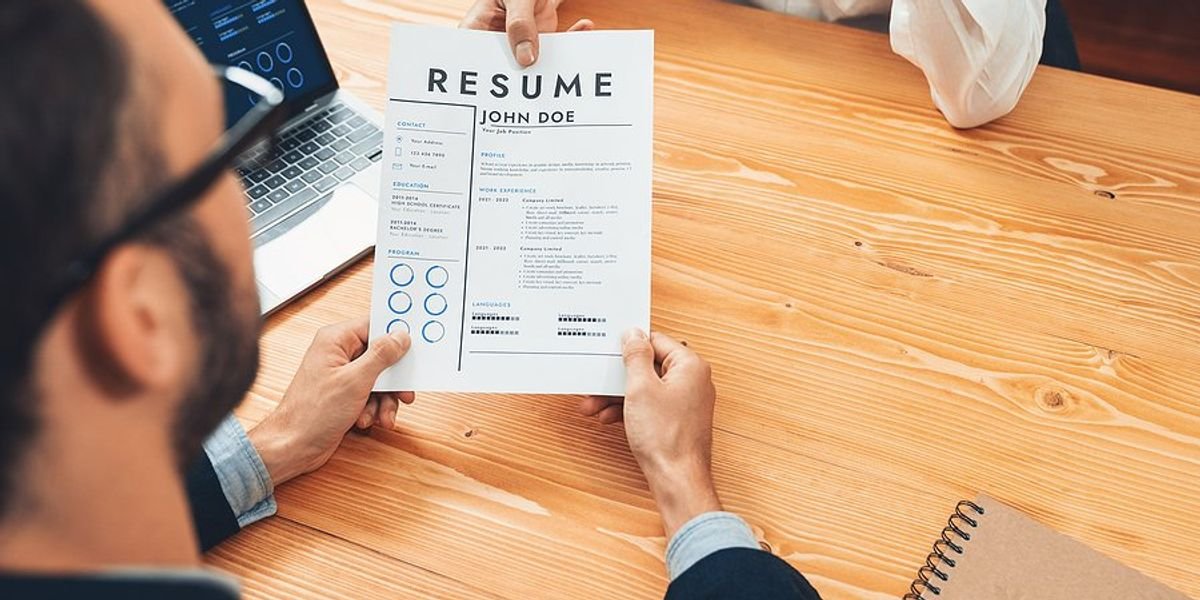 3 Biggest Resume Mistakes (And How To Fix Them) #Biggest #Resume #Mistakes #Fix