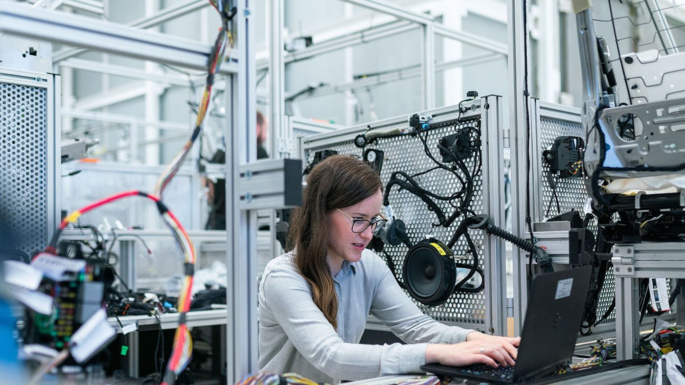 What It’s Like To Be A Female Engineer At This Global Robotics Company | Job and Internship Advice, Companies to Work for and More #Female #Engineer #Global #Robotics #Company #Job #Internship #Advice #Companies #Work