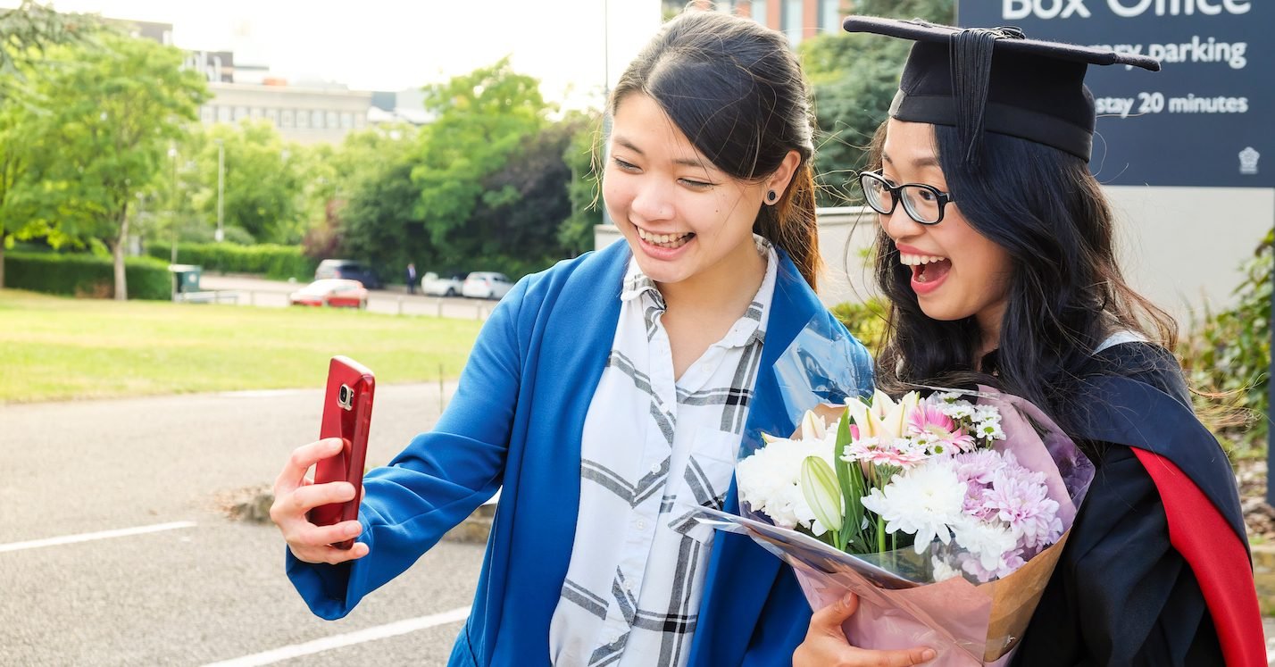 Beat Graduation Anxiety With This Pre-Senior Spring Checklist #Beat #Graduation #Anxiety #PreSenior #Spring #Checklist